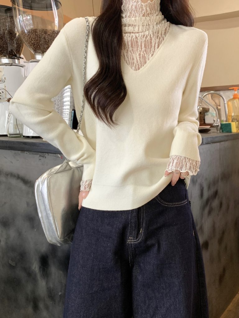 Women's Korean Style Lace Spliced Long Sleeve Knit Sweater Winter Loose Pullover Top